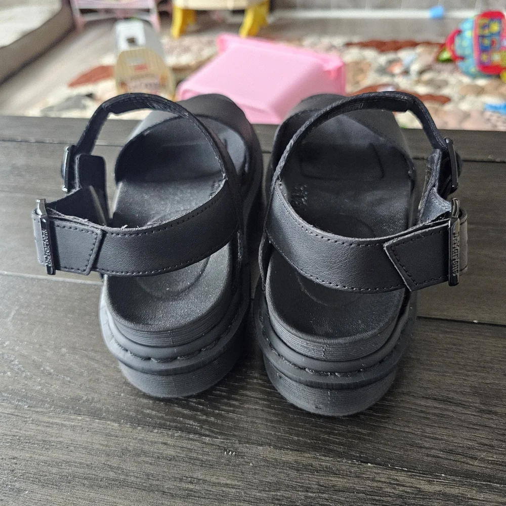 Dr. Martens Voss Sandals - Picture 5 of 8
